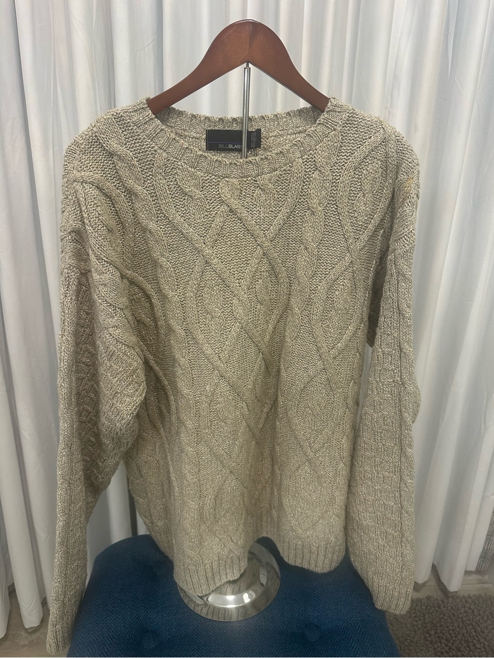VTG Bill Blass Hand Framed Cable Knit Sweater Mens L Made in USA Cream EUC